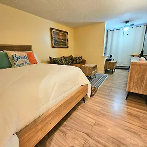 Oceanfront Escape With Balcony And Heated Salt Water Pool Sleeps 4 Aparthotel